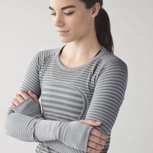 Lululemon Long Sleeve Swiftly Crew - Size 8